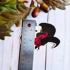 MAGNET: Ram Skull and Red Roses Decorative , Ram Skull Magnet , Skull and Roses Magnet , Skull Magnet , Skull Art Decorative Magnet