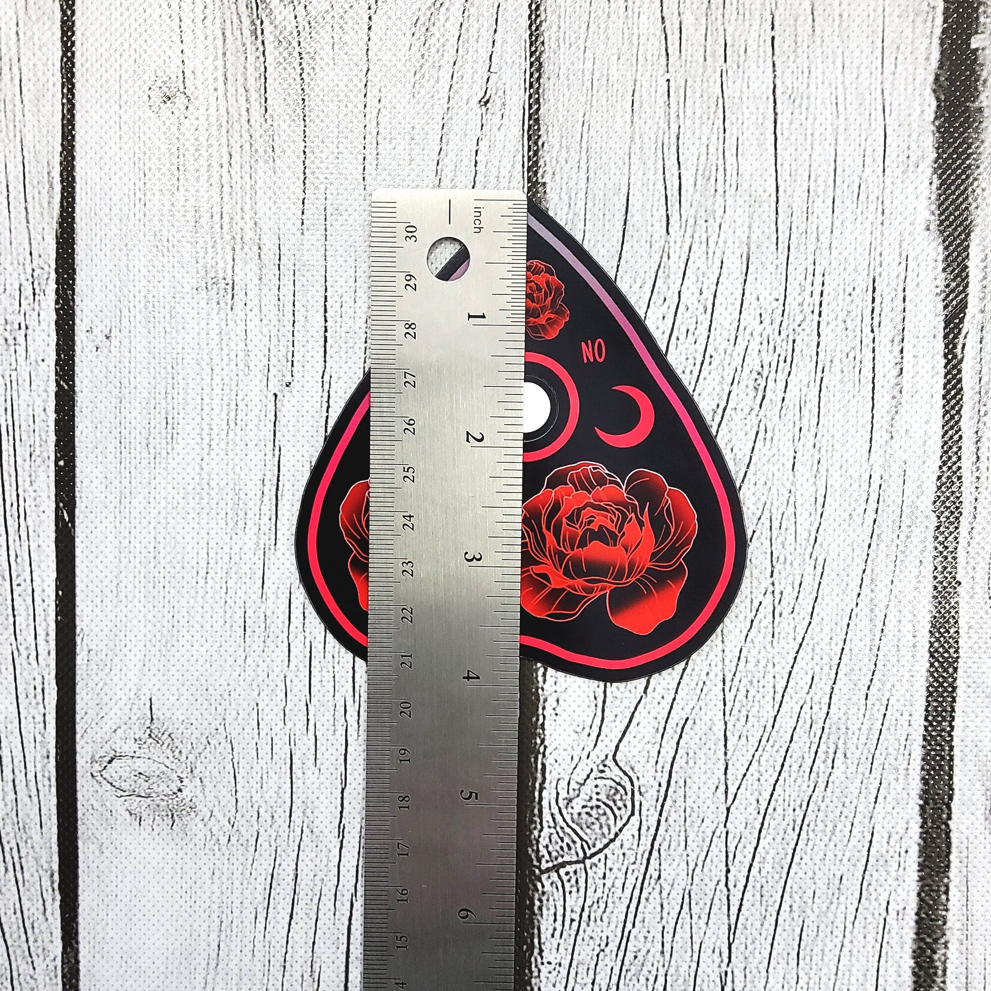 MAGNET: Black Planchette with Red Roses Magnet , Black Planchette Magnet , Planchette and Roses Magnet , Red Roses Magnet