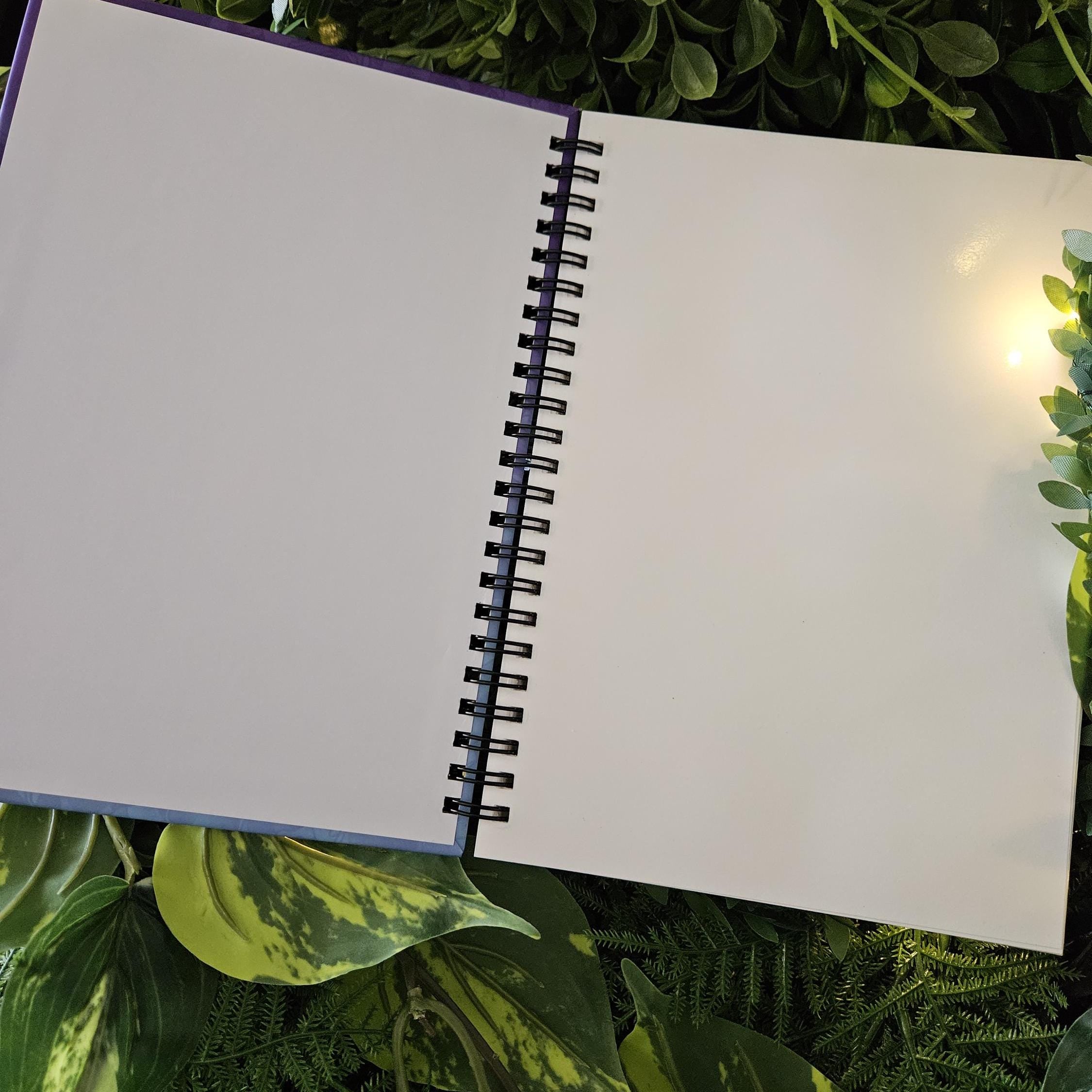 REUSABLE STICKER BOOK A5 : The Ghost Tarot Card
