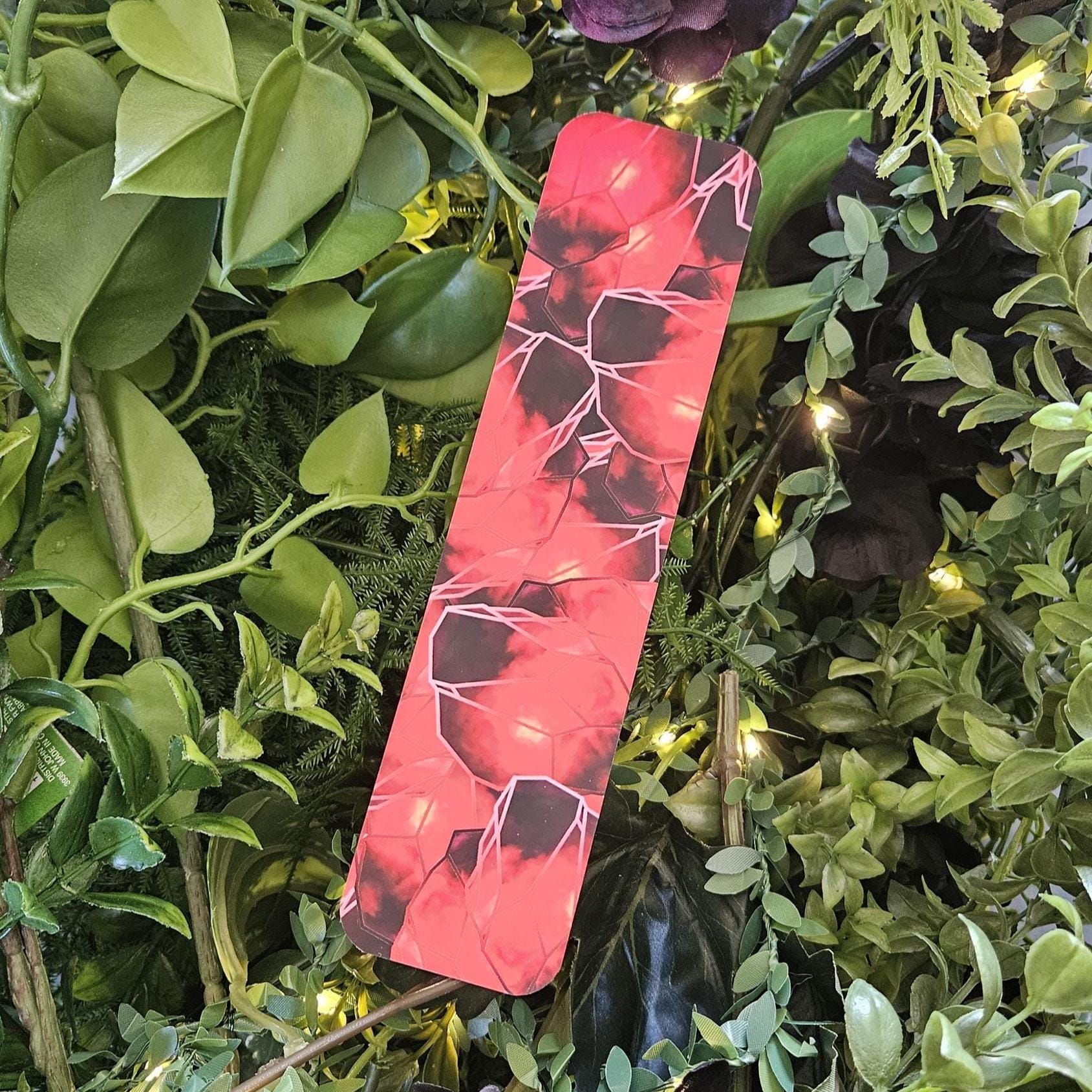 BOOKMARK: Garnet Crystal 'Soft Touch'