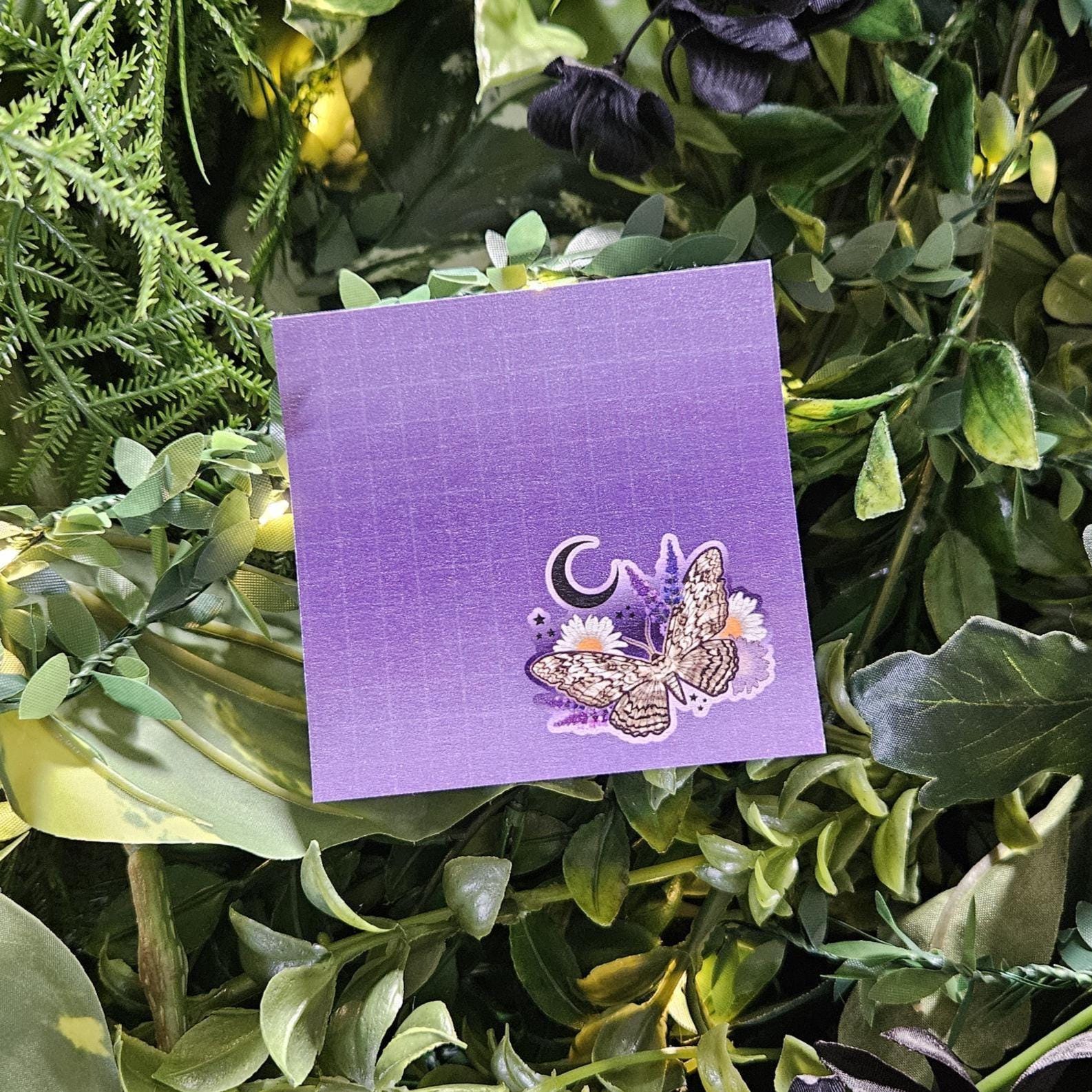 STICKY NOTES: White Witch Moth with Lavender and Daisies Acornandcrowstudio