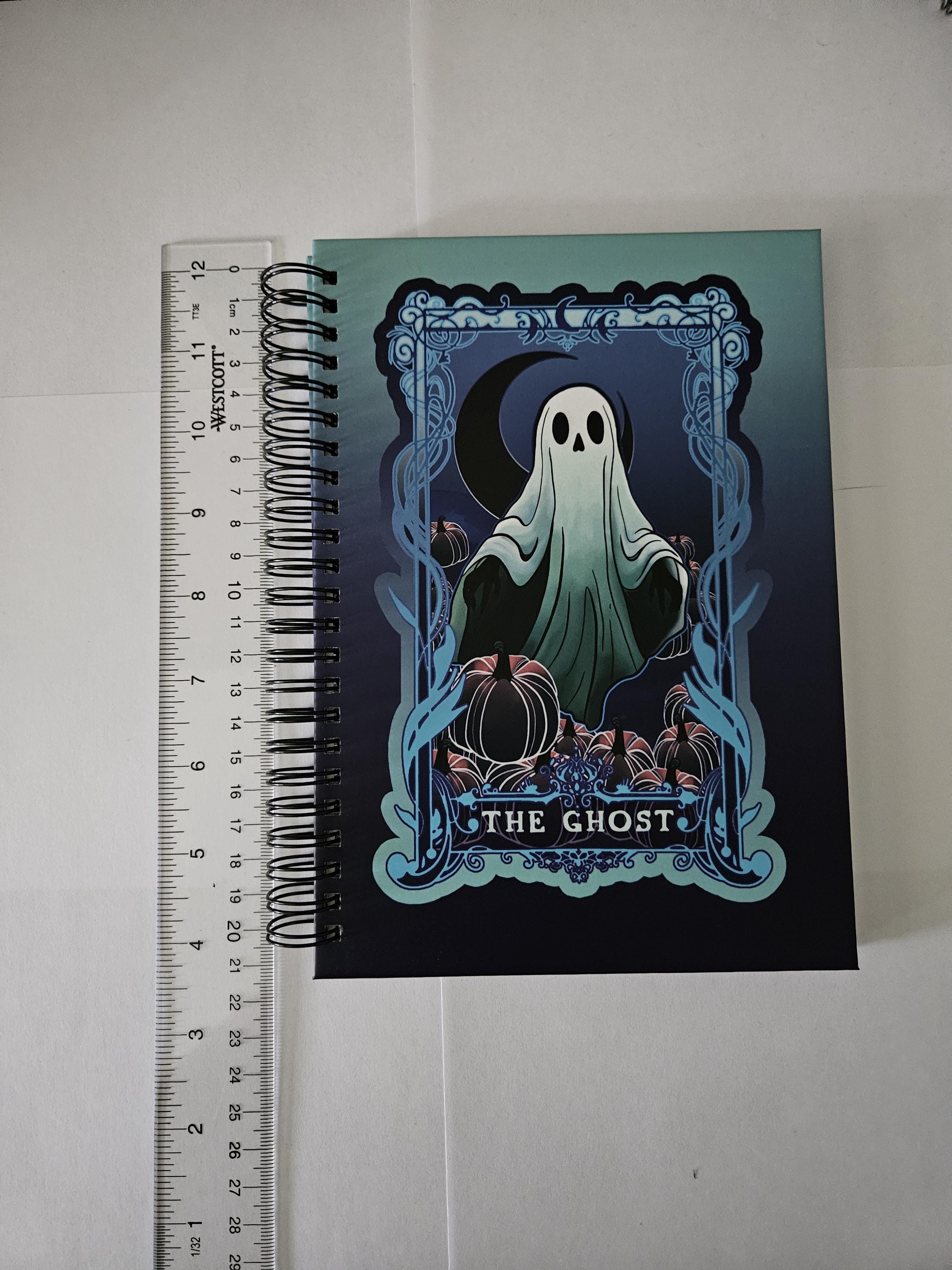 REUSABLE STICKER BOOK A5 : The Ghost Tarot Card