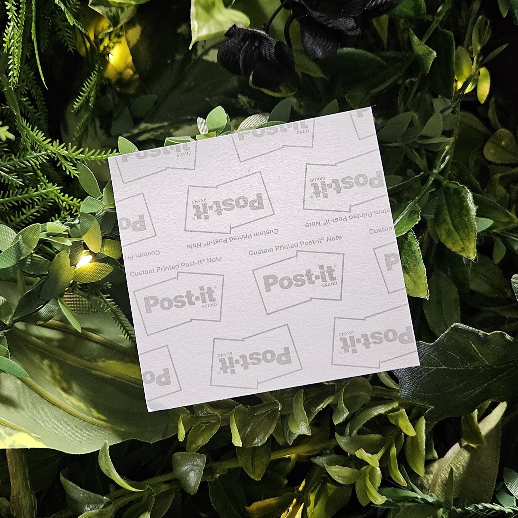 STICKY NOTES: Hawk Moth with Dahlia Flowers