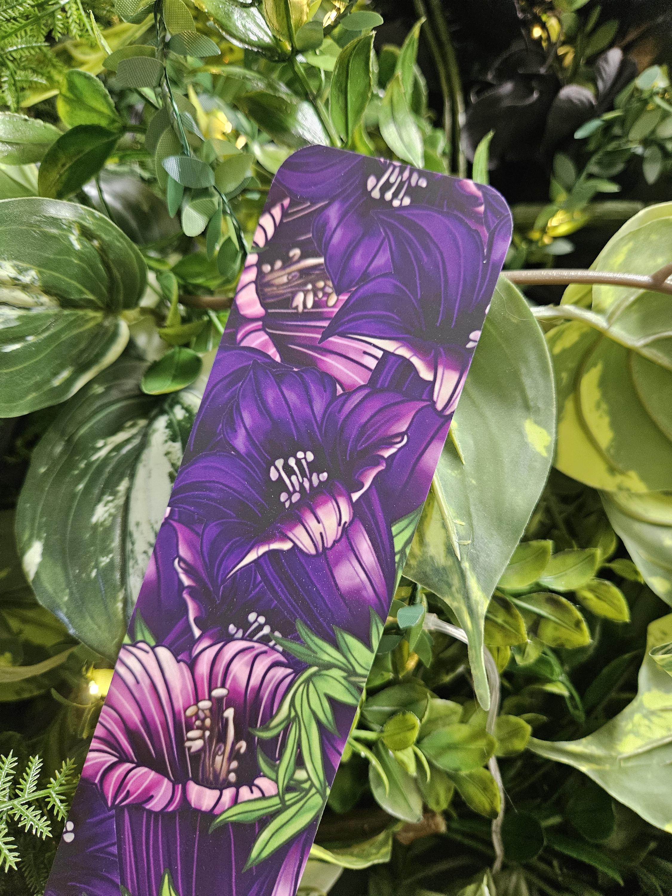 BOOKMARK: Belladonna Flowers Acornandcrowstudio