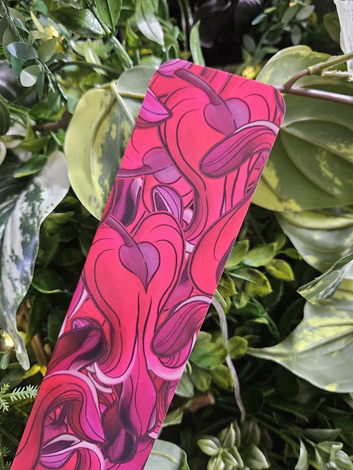 BOOKMARK: Bleeding Hearts Flowers Acornandcrowstudio